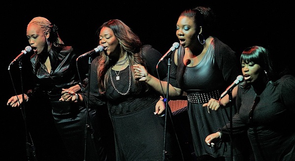 Foto OK LONDON COMMUNITY GOSPEL CHOIR np