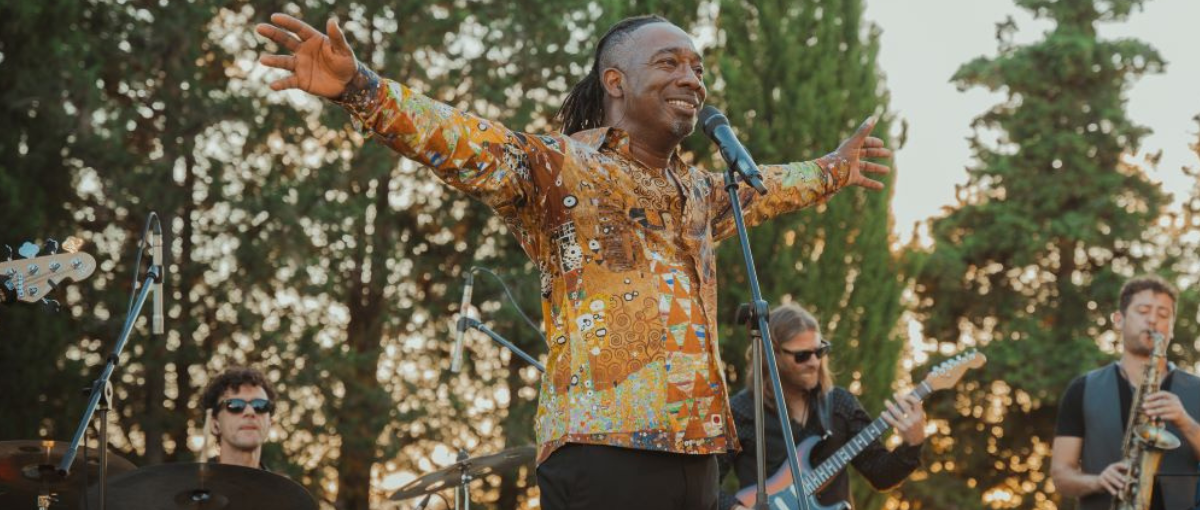 clarence bekker band 6