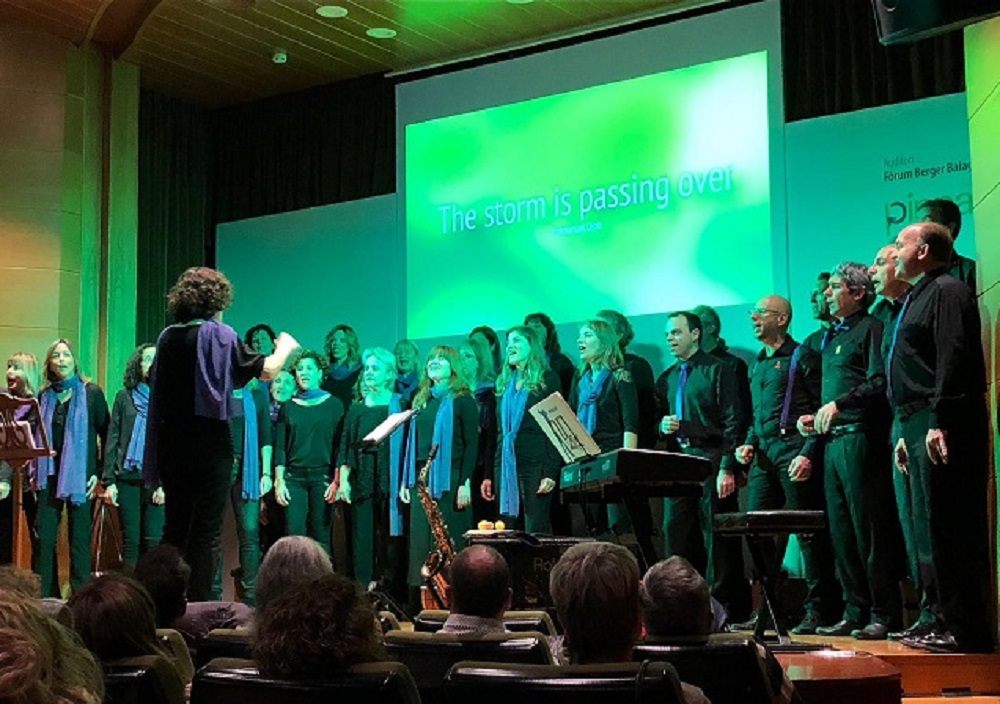coral larol concert web