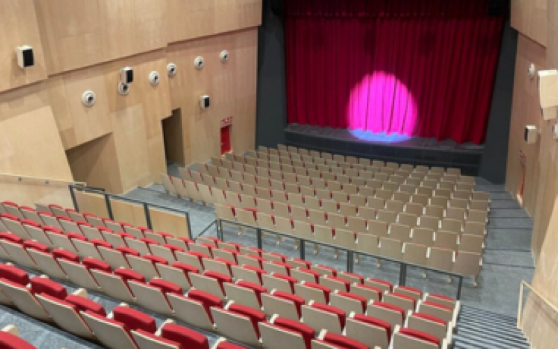 Teatre La Bòbila