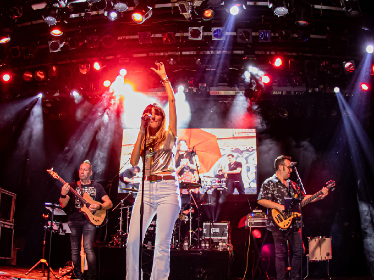 LA REINA DEL POP tribut a La Oreja de Van Gogh